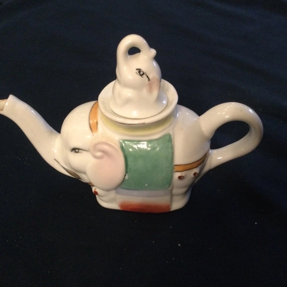 Vintage Elephant Shaped Porcelain Teapot